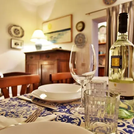 Palazzo Alavolini - The Loft アパート *