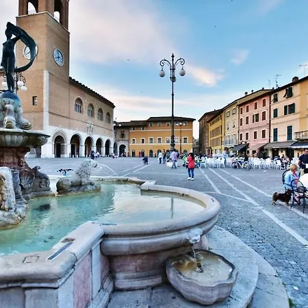 Palazzo Alavolini - The Loft アパート *